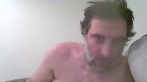 THE SEXIEST MAN ALIVE online show from June 17, 3:20 am