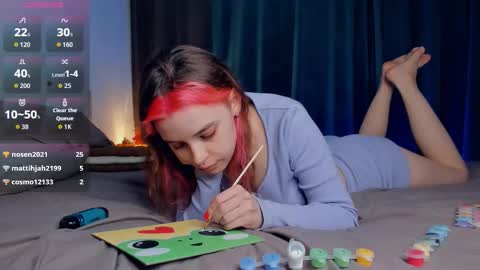 Lona online show from December 4, 7:33 pm