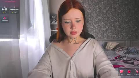 lona online show from November 10, 9:41 am