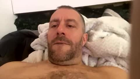 londonsbigbenxxx online show from September 29, 8:19 am