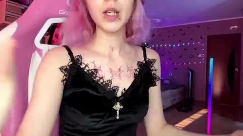 lone1y_bunny online show from July 12, 2:19 pm
