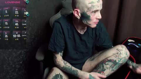 Chris online show from October 5, 9:45 pm