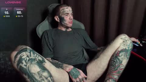 Chris online show from October 28, 9:17 pm