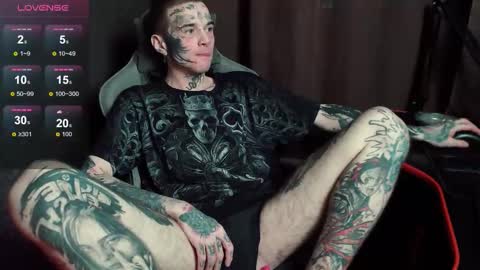 Chris online show from November 6, 8:32 pm