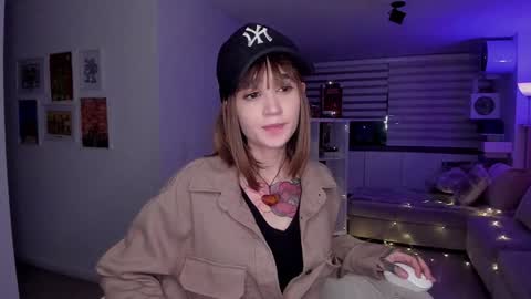 Snapshot of lonelly_lolly98 chatting on December 27, 5:20 am SABRINA online show from December 27, 5:20 am