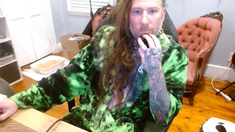 longhair online show from October 22, 7:13 pm