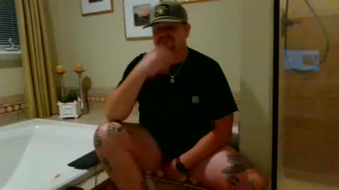 Snapshot of longlastingviking chatting on June 17, 4:04 am longlastingviking online show from June 17, 4:04 am