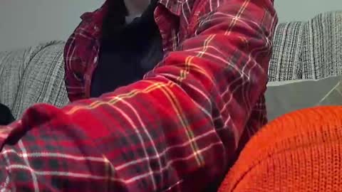 Alejandro Rulitos Twitter longnight55 Intagram 5longnight5 online show from December 12, 8:32 pm