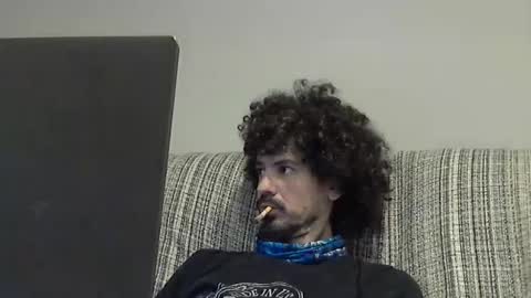 Alejandro Rulitos Twitter longnight55 Intagram 5longnight5 online show from December 15, 7:02 am