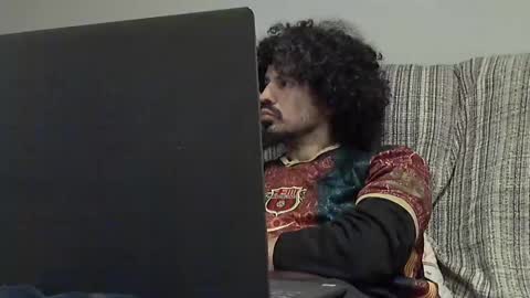 Alejandro Rulitos Twitter longnight55 Intagram 5longnight5 online show from January 18, 10:06 pm