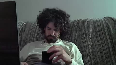 Alejandro Rulitos Twitter longnight55 Intagram 5longnight5 online show from January 23, 6:45 pm