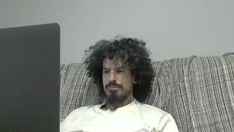 Alejandro Rulitos Twitter longnight55 Intagram 5longnight5 online show from January 23, 9:50 pm