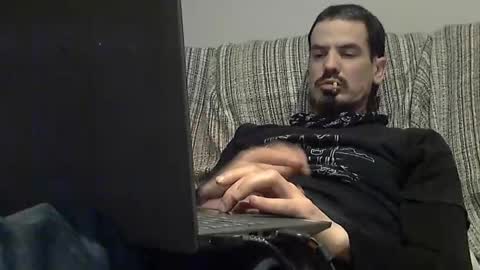 Alejandro Rulitos Twitter longnight55 Intagram 5longnight5 online show from January 28, 4:18 am