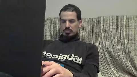 Alejandro Rulitos Twitter longnight55 Intagram 5longnight5 online show from January 28, 7:53 pm