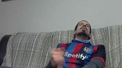 Alejandro Rulitos Twitter longnight55 Intagram 5longnight5 online show from February 10, 8:42 pm