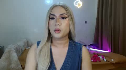 My Lover Dadddy roberto online show from October 18, 7:25 pm