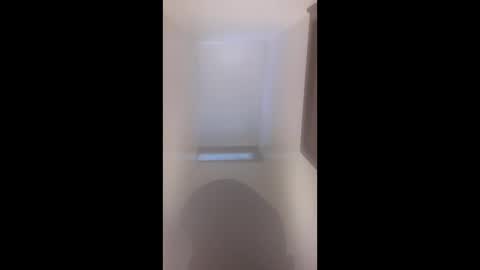 longslong420420 online show from April 12, 10:04 pm