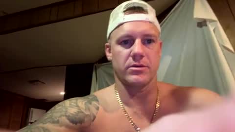 Snapshot of longstrokin8869 chatting on February 14, 12:09 am Bradsobad88 online show from February 14, 12:09 am