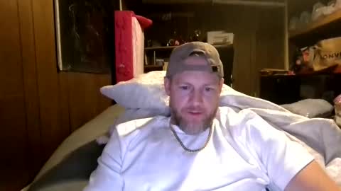Bradsobad88 online show from June 10, 6:01 am