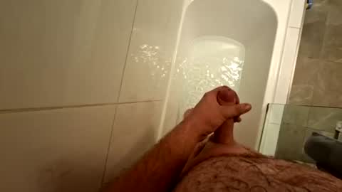 longthickcock12 online show from August 7, 10:23 pm