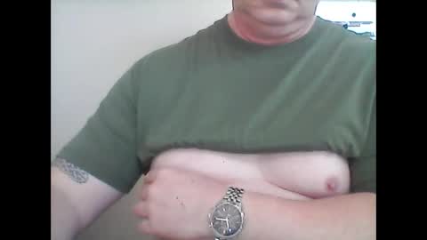 look823 online show from September 20, 3:13 pm