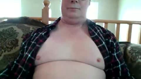 look823 online show from November 21, 3:33 pm