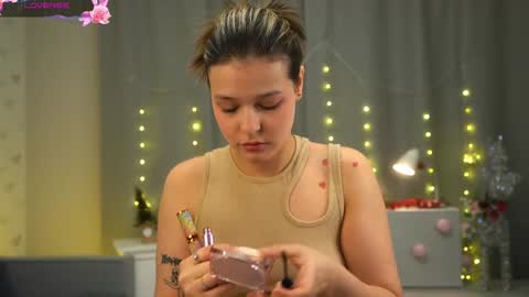  Adele Ellie and Lou   Sally Dana and Bonnie online show from February 7, 2:59 am