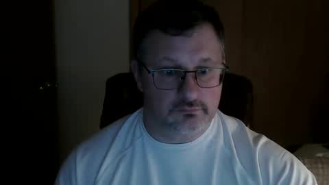 Snapshot of lookin75 chatting on November 30, 5:33 am lookin75 online show from November 30, 5:33 am
