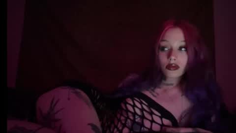 Snapshot of lookingforlona chatting on October 15, 2:33 am lookingforlona online show from October 15, 2:33 am