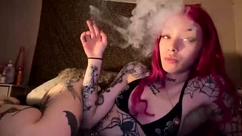 Snapshot of lookingforlona chatting on November 7, 3:01 pm lookingforlona online show from November 7, 3:01 pm