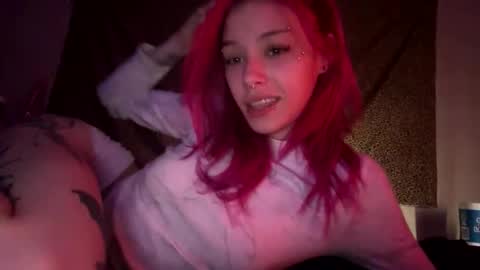 Snapshot of lookingforlona chatting on December 1, 3:06 pm lookingforlona online show from December 1, 3:06 pm