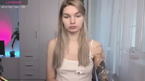 Luna online show from August 3, 1:16 pm