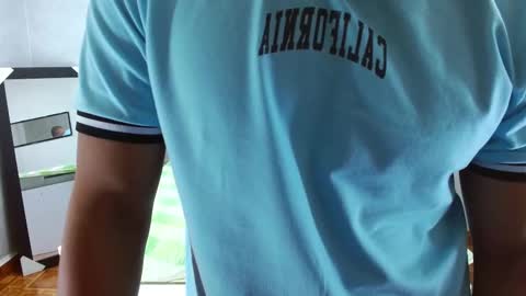 Snapshot of loony_zion chatting on March 9, 1:15 pm loony_zion online show from March 9, 1:15 pm