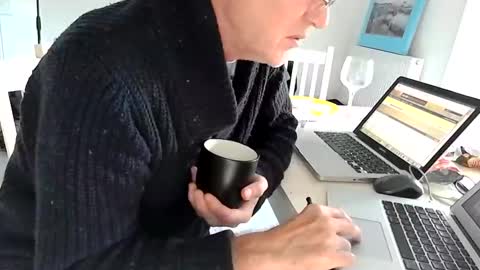 loose565 online show from December 19, 10:13 am