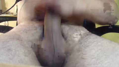 Snapshot of loquito261 chatting on February 16, 6:10 pm loquito261 online show from February 16, 6:10 pm