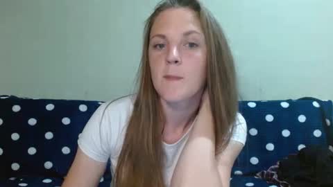 Snapshot of lora879 chatting on June 14, 4:42 pm Lora online show from June 14, 4:42 pm