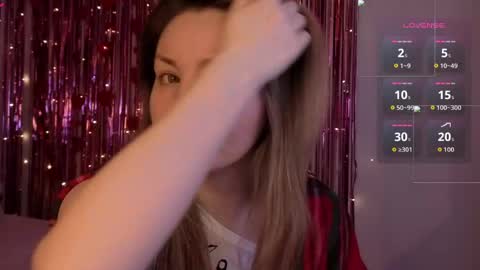 Snapshot of lora_amber chatting on April 30, 2:23 pm Lora online show from April 30, 2:23 pm
