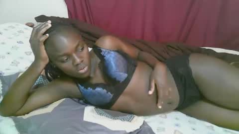 lora_amor online show from November 21, 11:53 am