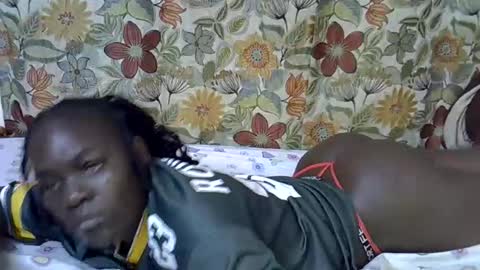 lora_amor online show from June 5, 12:50 am