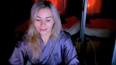 Lora online show from September 30, 2:38 am