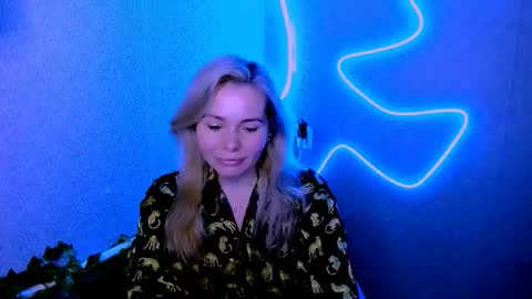 Snapshot of loraboyar chatting on February 20, 3:25 am Lora online show from February 20, 3:25 am