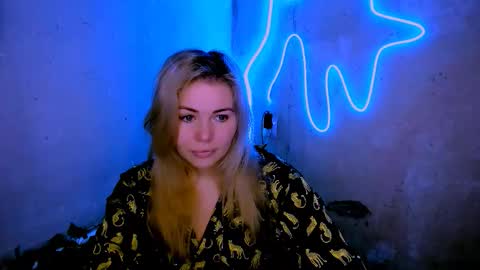 Snapshot of loraboyar chatting on March 16, 2:39 am Lora online show from March 16, 2:39 am