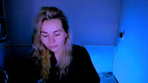 Lora online show from April 23, 2:46 am