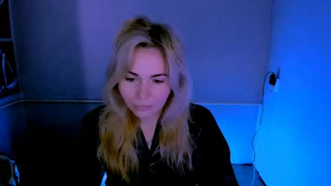 Lora online show from April 29, 2:37 am