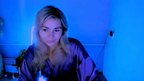 Lora online show from June 9, 2:34 am