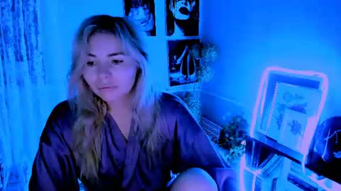 Lora online show from June 17, 2:36 am