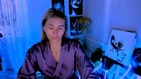 Lora online show from June 22, 2:13 am