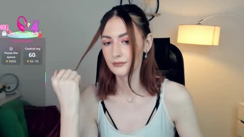 Lora online show from November 27, 11:01 am