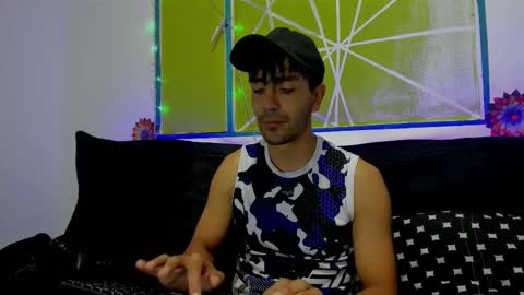 Apolo online show from February 7, 2:32 pm