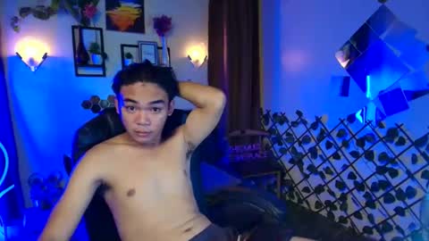 lord_hotasian online show from March 24, 12:48 am